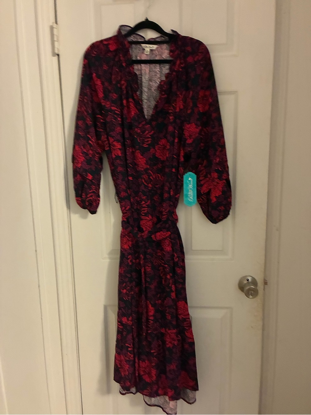 The Pioneer Woman Red Floral Long Sleeve Midi Dress